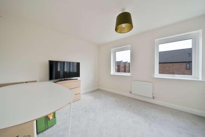 Images for Falmouth Avenue, Cambridge, CB3 EAID:4037033056 BID:df7a2b8e-b283-433c-96bc-9990089caf32