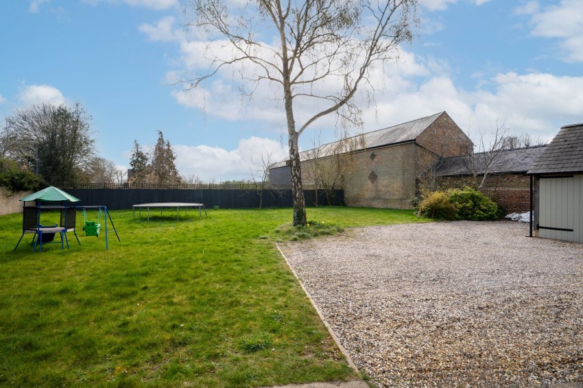 Images for High Street, Willingham, CB24 EAID:4037033056 BID:e9c2a2d5-4edb-4404-af16-967a1de68210