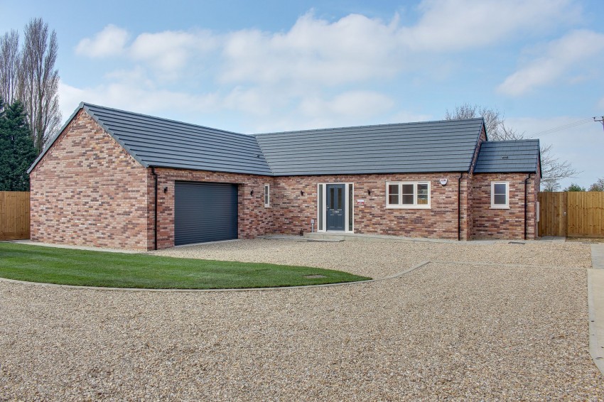 Images for Magnolia Drive, Chapel Drove, PE12 EAID:4037033056 BID:1d497ef6-e698-4427-833a-3b42529ac059