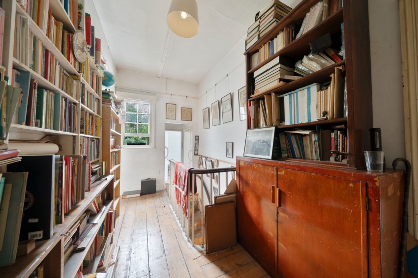 Images for Mill Road, Cambridge, CB1 EAID:4037033056 BID:df7a2b8e-b283-433c-96bc-9990089caf32