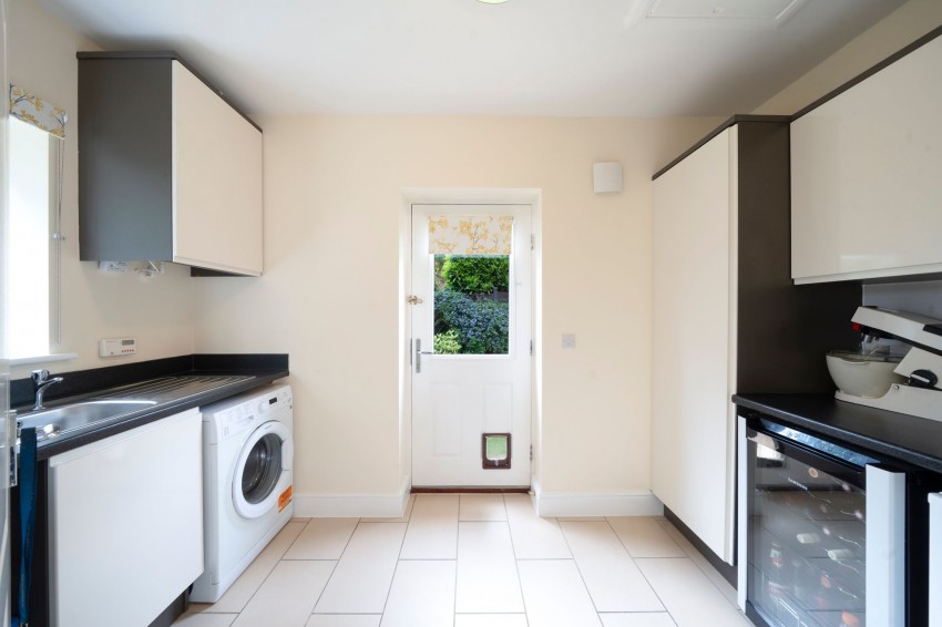 Images for Mitchcroft Road, Longstanton, CB24 EAID:4037033056 BID:e9c2a2d5-4edb-4404-af16-967a1de68210