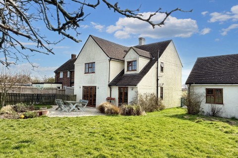 View Full Details for Nosterfield End, Castle Camps, CB21 - EAID:4037033056, BID:2f5b1148-b901-4d34-9e72-64b6a96df570