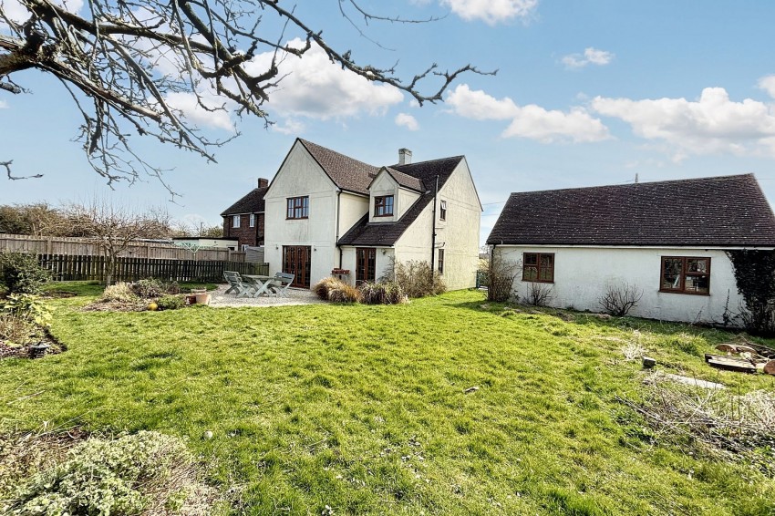 Images for Nosterfield End, Castle Camps, CB21 EAID:4037033056 BID:2f5b1148-b901-4d34-9e72-64b6a96df570