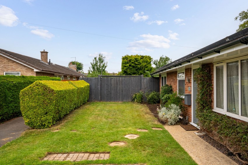 Images for Cromwell Park, Over, CB24 EAID:4037033056 BID:e9c2a2d5-4edb-4404-af16-967a1de68210