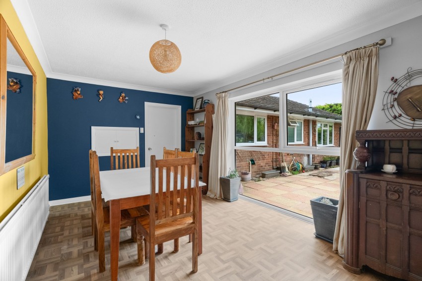 Images for Cromwell Park, Over, CB24 EAID:4037033056 BID:e9c2a2d5-4edb-4404-af16-967a1de68210
