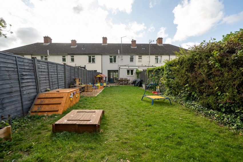 Images for Green End Road, Cambridge, CB4 EAID:4037033056 BID:df7a2b8e-b283-433c-96bc-9990089caf32