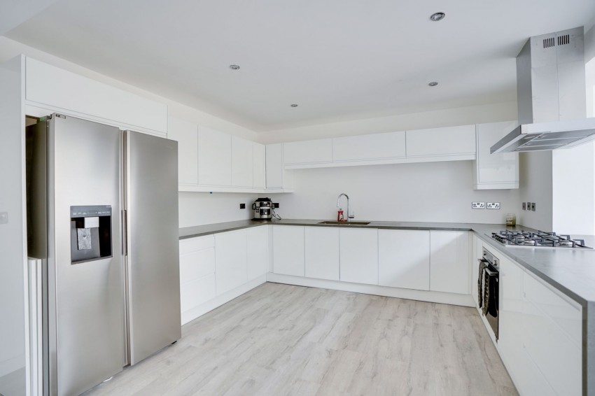 Images for Stretton Avenue, Newmarket, CB8 EAID:4037033056 BID:e22d2fe2-cd8a-4ee5-877e-aff44adbf8aa