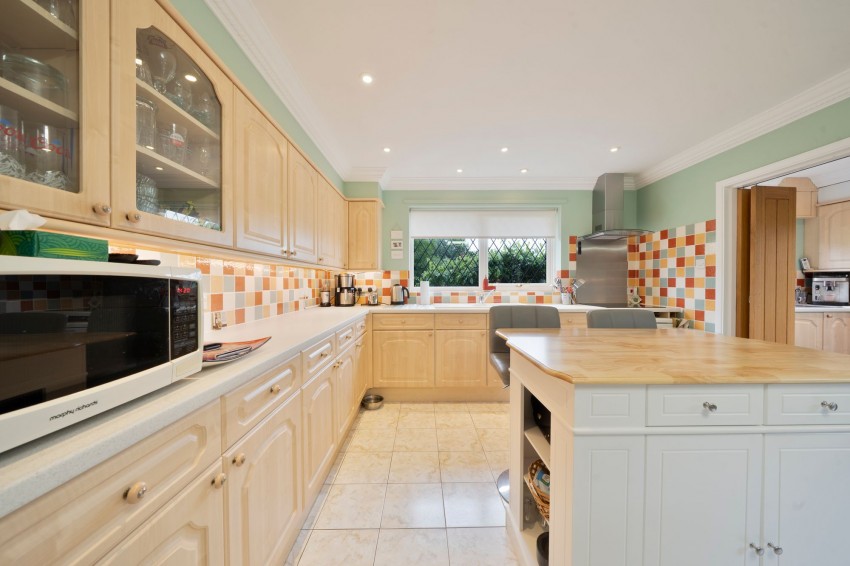 Images for Wisbech Road, Littleport, CB6 EAID:4037033056 BID:d3db0e0c-3850-402c-b88b-52680bec4ac9
