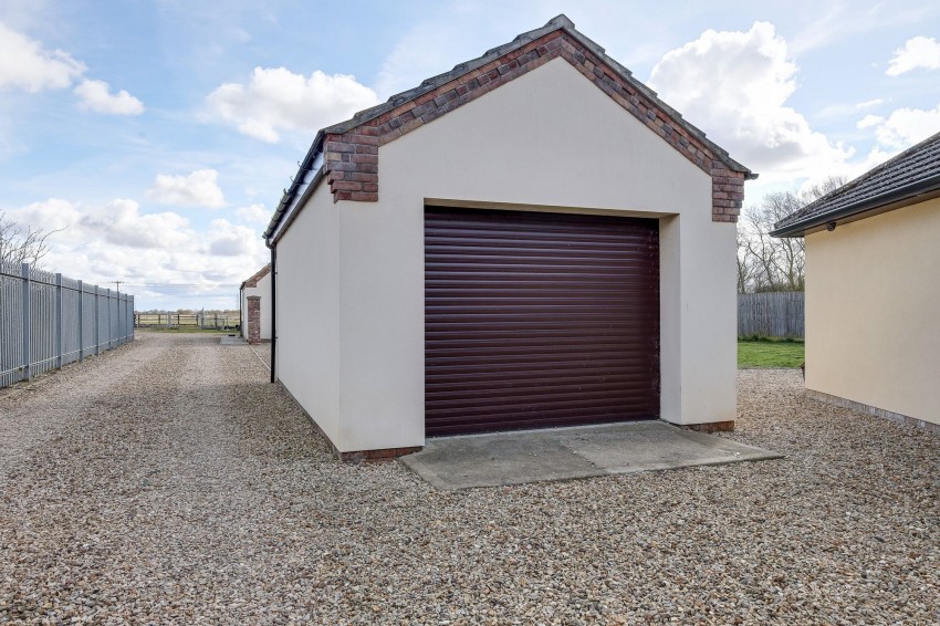 Images for Ryefield Lane, Holbeach, PE12 EAID:4037033056 BID:1d497ef6-e698-4427-833a-3b42529ac059