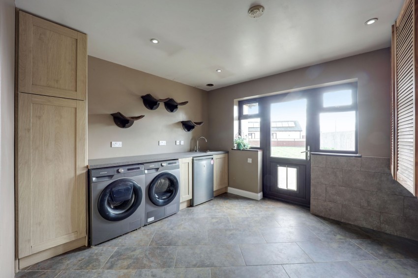 Images for Ryefield Lane, Holbeach, PE12 EAID:4037033056 BID:1d497ef6-e698-4427-833a-3b42529ac059