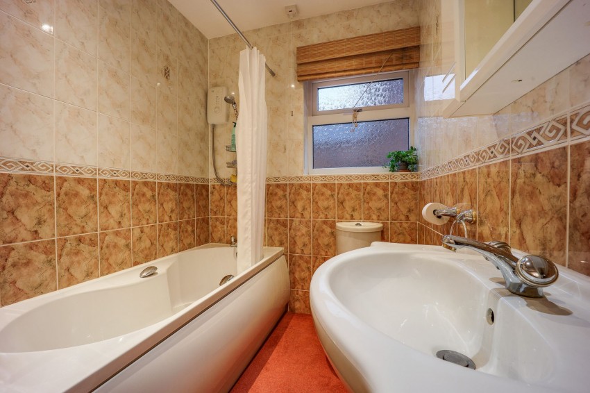 Images for St. Pauls Road North, Walton Highway, PE14 EAID:4037033056 BID:1d497ef6-e698-4427-833a-3b42529ac059