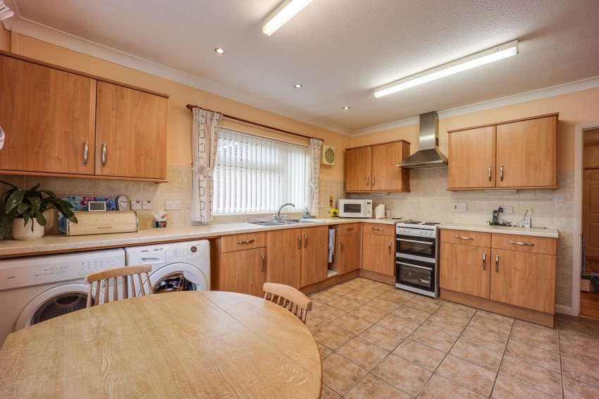 Images for St. Pauls Road North, Walton Highway, PE14 EAID:4037033056 BID:1d497ef6-e698-4427-833a-3b42529ac059