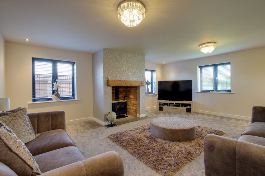 Images for Elm Road, March, PE15 EAID:4037033056 BID:1d497ef6-e698-4427-833a-3b42529ac059