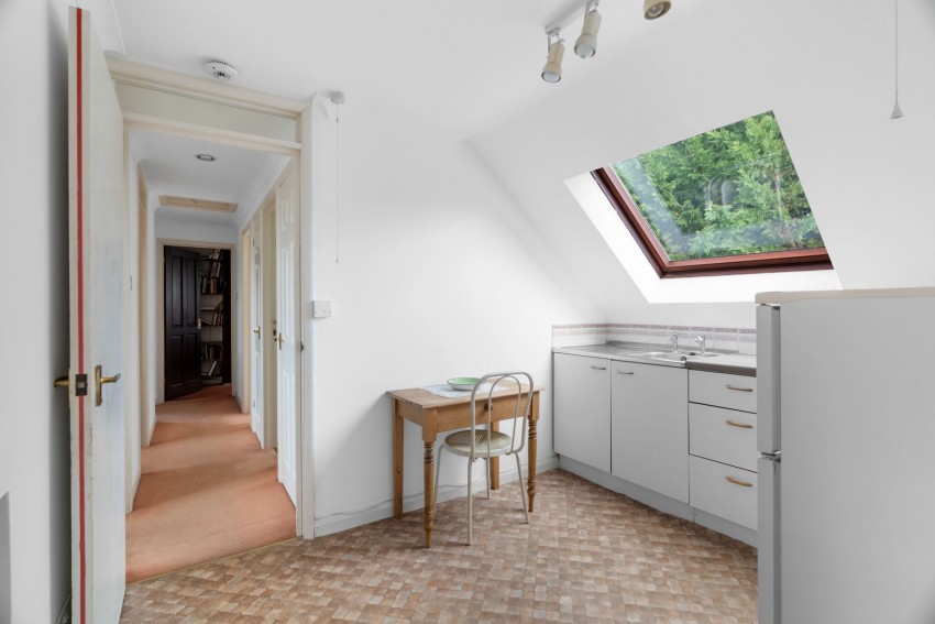 Images for Cherry Hinton Road, Cambridge, CB1 EAID:4037033056 BID:df7a2b8e-b283-433c-96bc-9990089caf32