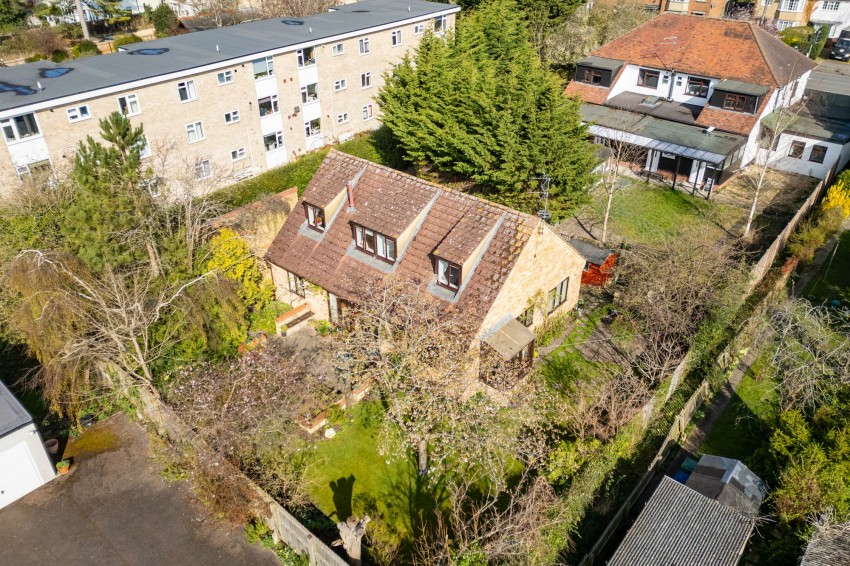 Images for Cherry Hinton Road, Cambridge, CB1 EAID:4037033056 BID:df7a2b8e-b283-433c-96bc-9990089caf32
