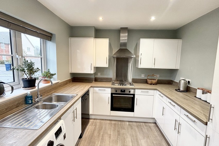 Images for Samworth Close, Balsham, CB21 EAID:4037033056 BID:2f5b1148-b901-4d34-9e72-64b6a96df570