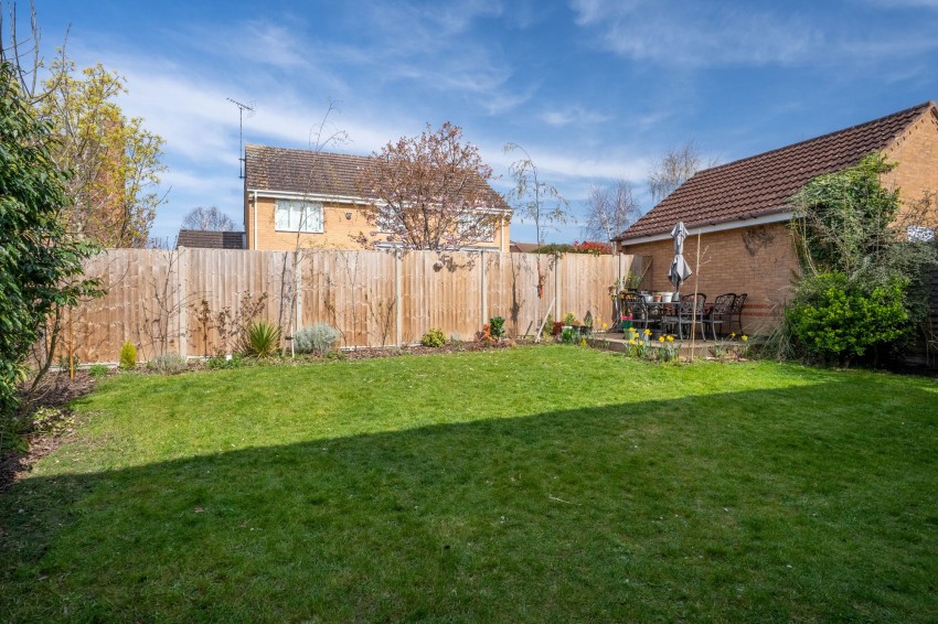 Images for Old Pinewood Way, Papworth Everard, CB23 EAID:4037033056 BID:e9c2a2d5-4edb-4404-af16-967a1de68210