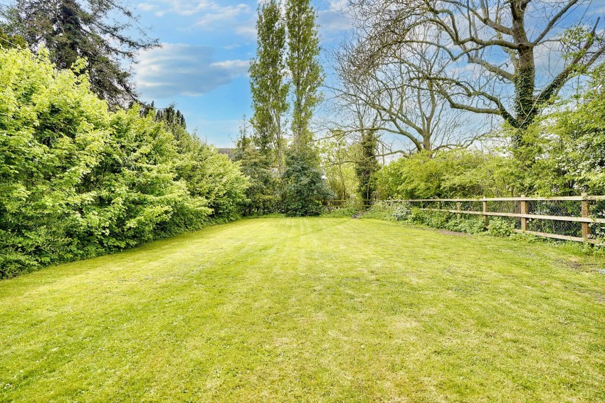 Images for Moor Road, Fordham, CB7 EAID:4037033056 BID:e22d2fe2-cd8a-4ee5-877e-aff44adbf8aa