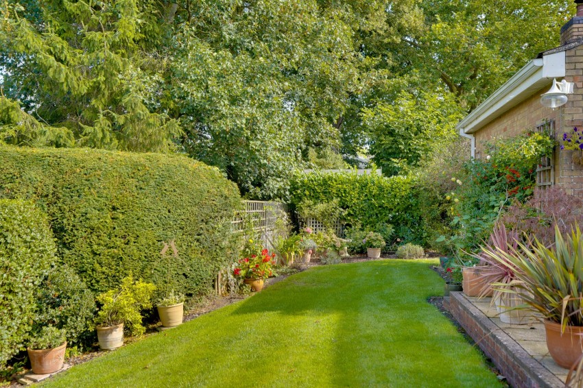Images for High Street, Stetchworth, CB8 EAID:4037033056 BID:e22d2fe2-cd8a-4ee5-877e-aff44adbf8aa