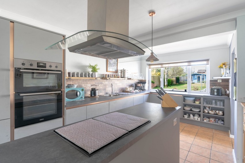 Images for Cambridge Road, Hardwick, CB23 EAID:4037033056 BID:e9c2a2d5-4edb-4404-af16-967a1de68210