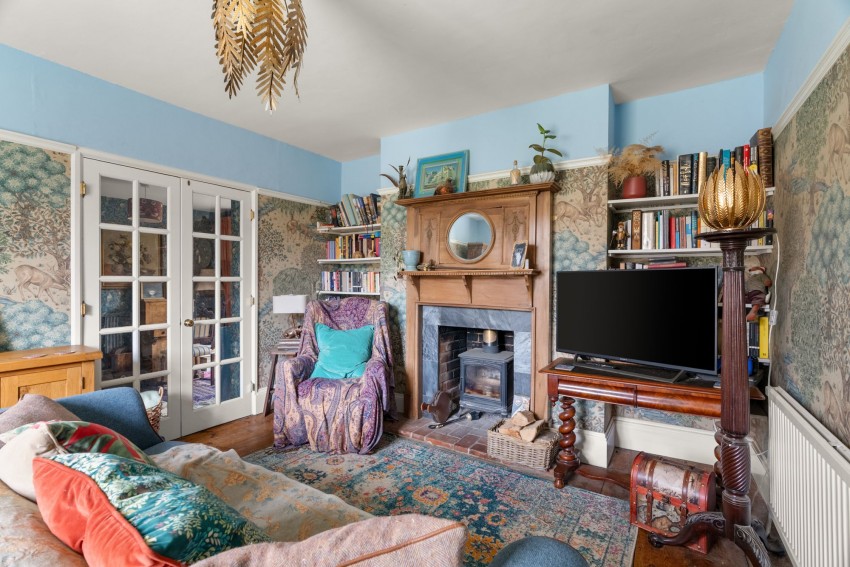 Images for High Street, West Wratting, CB21 EAID:4037033056 BID:2f5b1148-b901-4d34-9e72-64b6a96df570