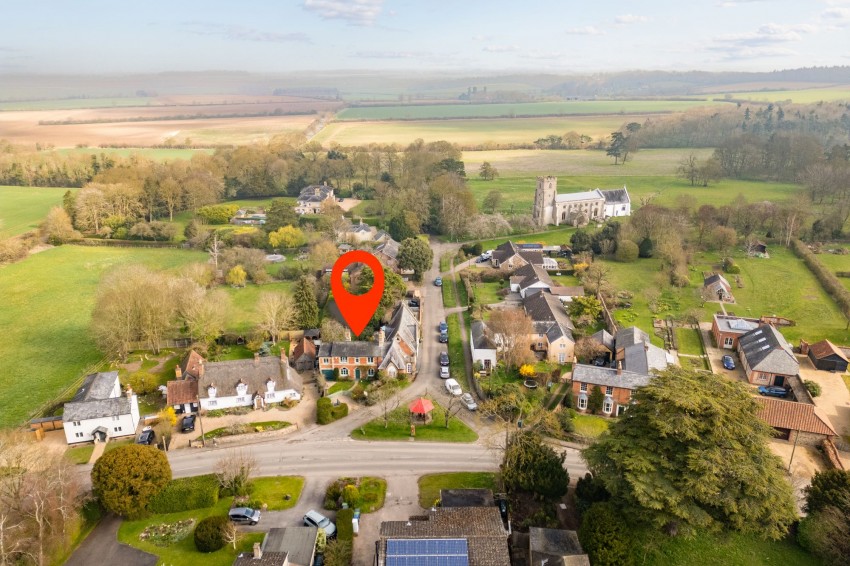 Images for High Street, West Wratting, CB21 EAID:4037033056 BID:2f5b1148-b901-4d34-9e72-64b6a96df570