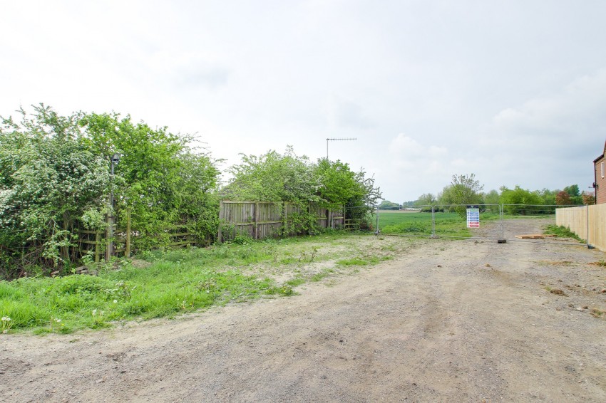 Images for Bonnetts Lane, Marshland St. James EAID:21efcac1578dd14b6be6d388fa92e095 BID:4