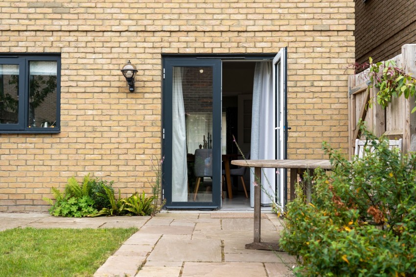 Images for Osprey Drive, Trumpington, CB2 EAID:4037033056 BID:df7a2b8e-b283-433c-96bc-9990089caf32