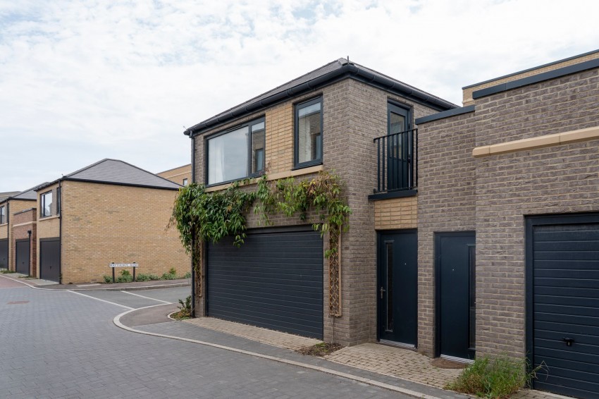 Images for Osprey Drive, Trumpington, CB2 EAID:4037033056 BID:df7a2b8e-b283-433c-96bc-9990089caf32
