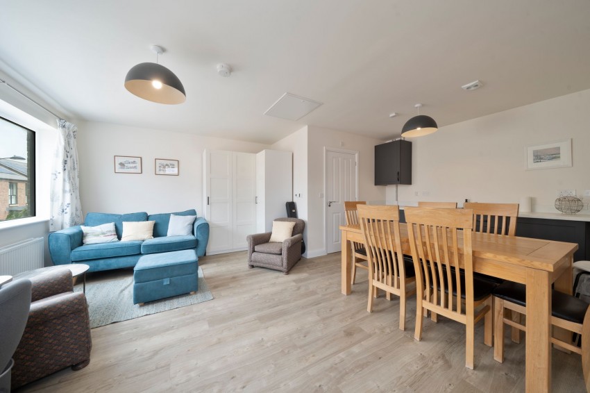 Images for Osprey Drive, Trumpington, CB2 EAID:4037033056 BID:df7a2b8e-b283-433c-96bc-9990089caf32