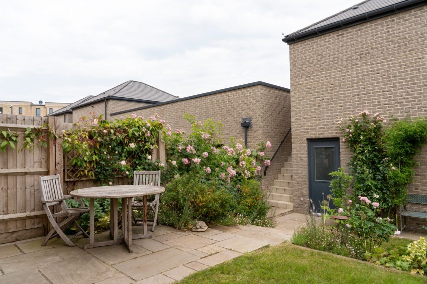 Images for Osprey Drive, Trumpington, CB2 EAID:4037033056 BID:df7a2b8e-b283-433c-96bc-9990089caf32