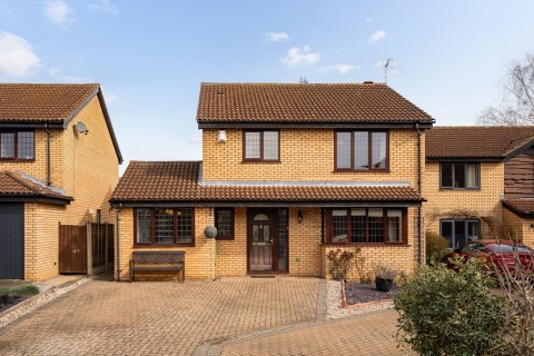 View Full Details for Field View, Bar Hill, CB23 - EAID:4037033056, BID:e9c2a2d5-4edb-4404-af16-967a1de68210