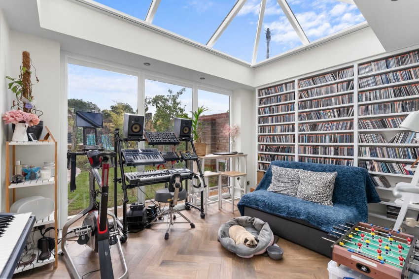 Images for Meadow Road, Great Chesterford, CB10 EAID:4037033056 BID:2f5b1148-b901-4d34-9e72-64b6a96df570