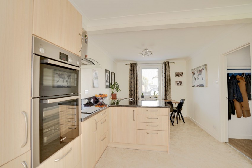 Images for King Edward Vii Road, Newmarket, CB8 EAID:4037033056 BID:e22d2fe2-cd8a-4ee5-877e-aff44adbf8aa