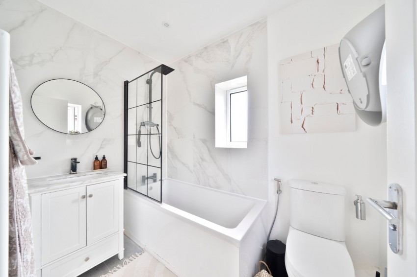 Images for Coldhams Lane, Cambridge, CB1 EAID:4037033056 BID:df7a2b8e-b283-433c-96bc-9990089caf32