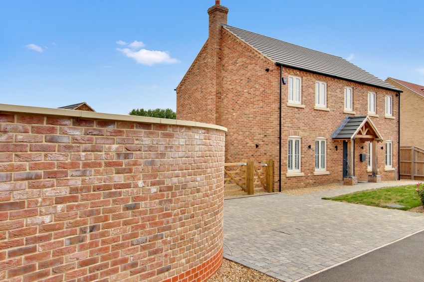 Images for Poplar Fields Drive, Walton Highway, PE14 EAID:4037033056 BID:1d497ef6-e698-4427-833a-3b42529ac059
