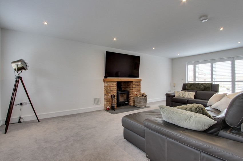 Images for Poplar Fields Drive, Walton Highway, PE14 EAID:4037033056 BID:1d497ef6-e698-4427-833a-3b42529ac059