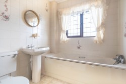 Images for Field View, Bar Hill, CB23