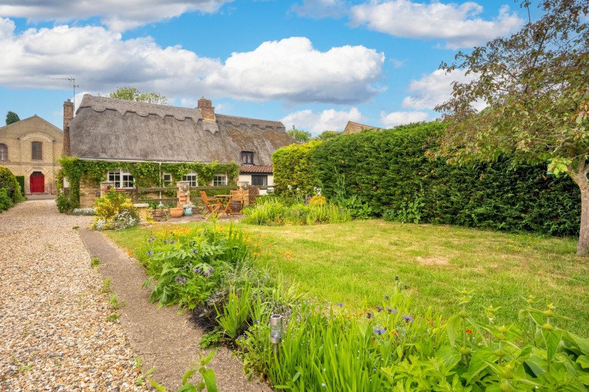 Images for Middle Watch, Swavesey, CB24 EAID:4037033056 BID:e9c2a2d5-4edb-4404-af16-967a1de68210