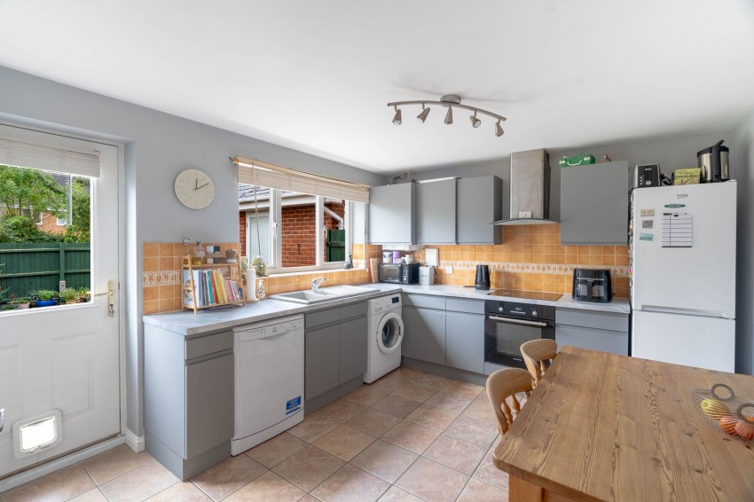 Images for Chantry Close, Swavesey, CB24 EAID:4037033056 BID:e9c2a2d5-4edb-4404-af16-967a1de68210
