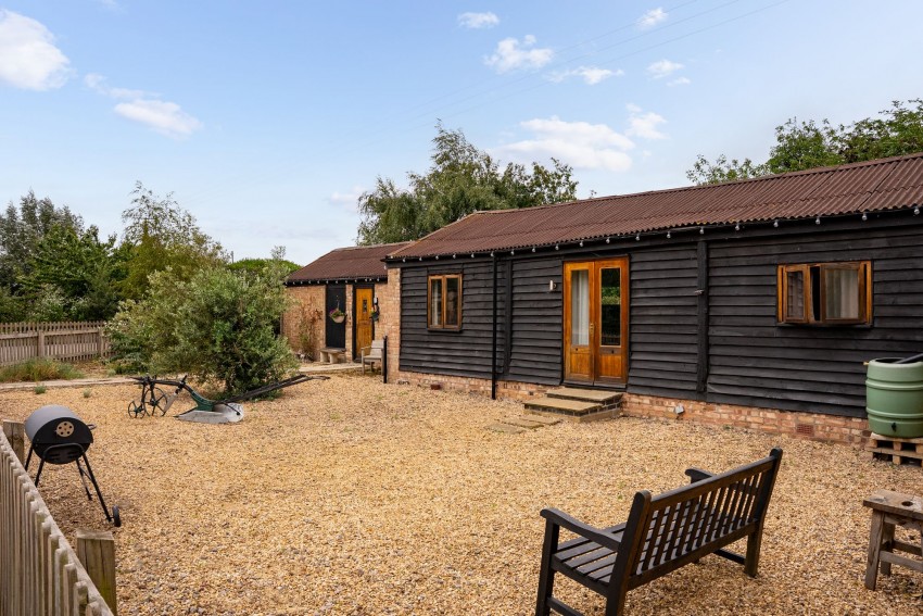 Images for Horsley Hale, Littleport, CB6 EAID:4037033056 BID:d3db0e0c-3850-402c-b88b-52680bec4ac9
