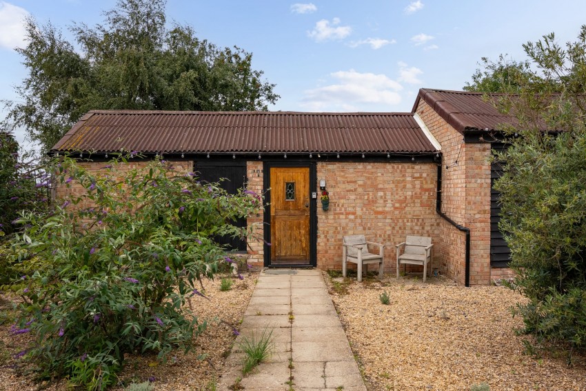 Images for Horsley Hale, Littleport, CB6 EAID:4037033056 BID:d3db0e0c-3850-402c-b88b-52680bec4ac9
