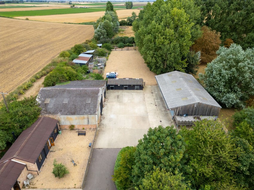 Images for Horsley Hale, Littleport, CB6 EAID:4037033056 BID:d3db0e0c-3850-402c-b88b-52680bec4ac9