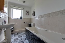 Images for Grebe Close, Sutton Bridge, PE12