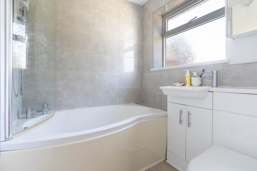 Images for Carlton Way, Cambridge, CB4 EAID:4037033056 BID:df7a2b8e-b283-433c-96bc-9990089caf32
