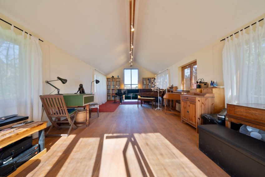 Images for Histon Road, Cottenham, CB24 EAID:4037033056 BID:e9c2a2d5-4edb-4404-af16-967a1de68210