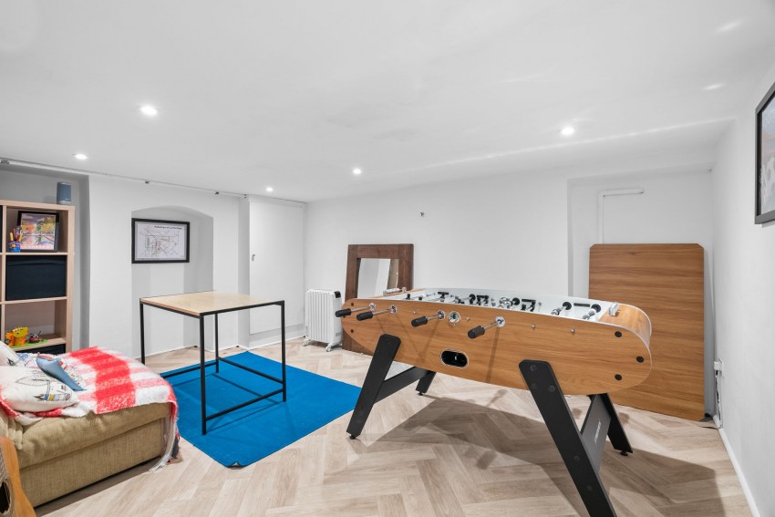 Images for Gwydir Street, Cambridge, CB1 EAID:4037033056 BID:df7a2b8e-b283-433c-96bc-9990089caf32