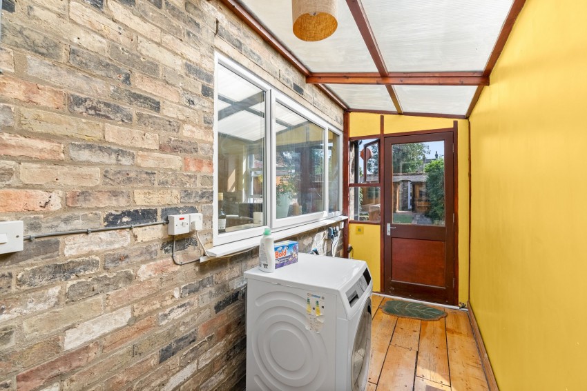 Images for Gwydir Street, Cambridge, CB1 EAID:4037033056 BID:df7a2b8e-b283-433c-96bc-9990089caf32
