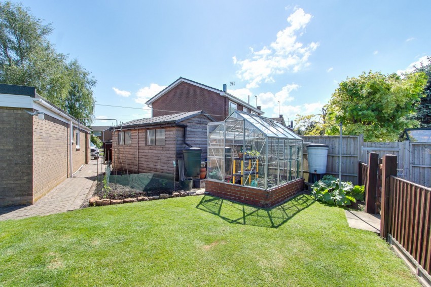 Images for Rutland Gardens, Gosberton, PE11 EAID:4037033056 BID:1d497ef6-e698-4427-833a-3b42529ac059