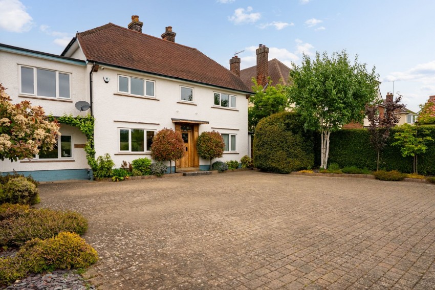 Images for Wratting Road, Haverhill, CB9 EAID:4037033056 BID:2f5b1148-b901-4d34-9e72-64b6a96df570
